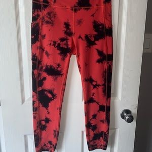 Lululemon Invigorate Hi-Rise 25” size 10